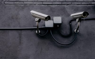 Un employeur peut-il dissimuler des caméras de surveillance ?